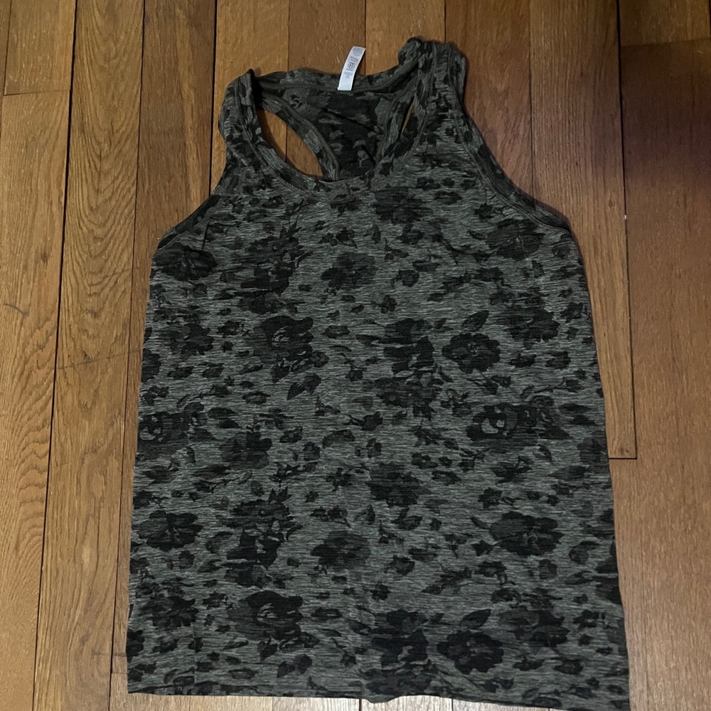 Athleta Momentum Tank Olive Green and Black Women's Top